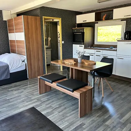 Apartma Hisa Konj